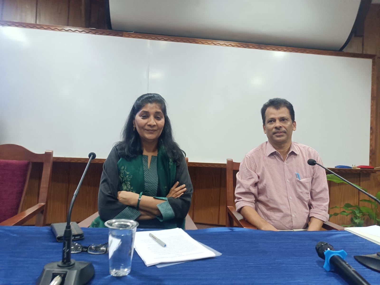 1000290518 | Centre for Development Studies